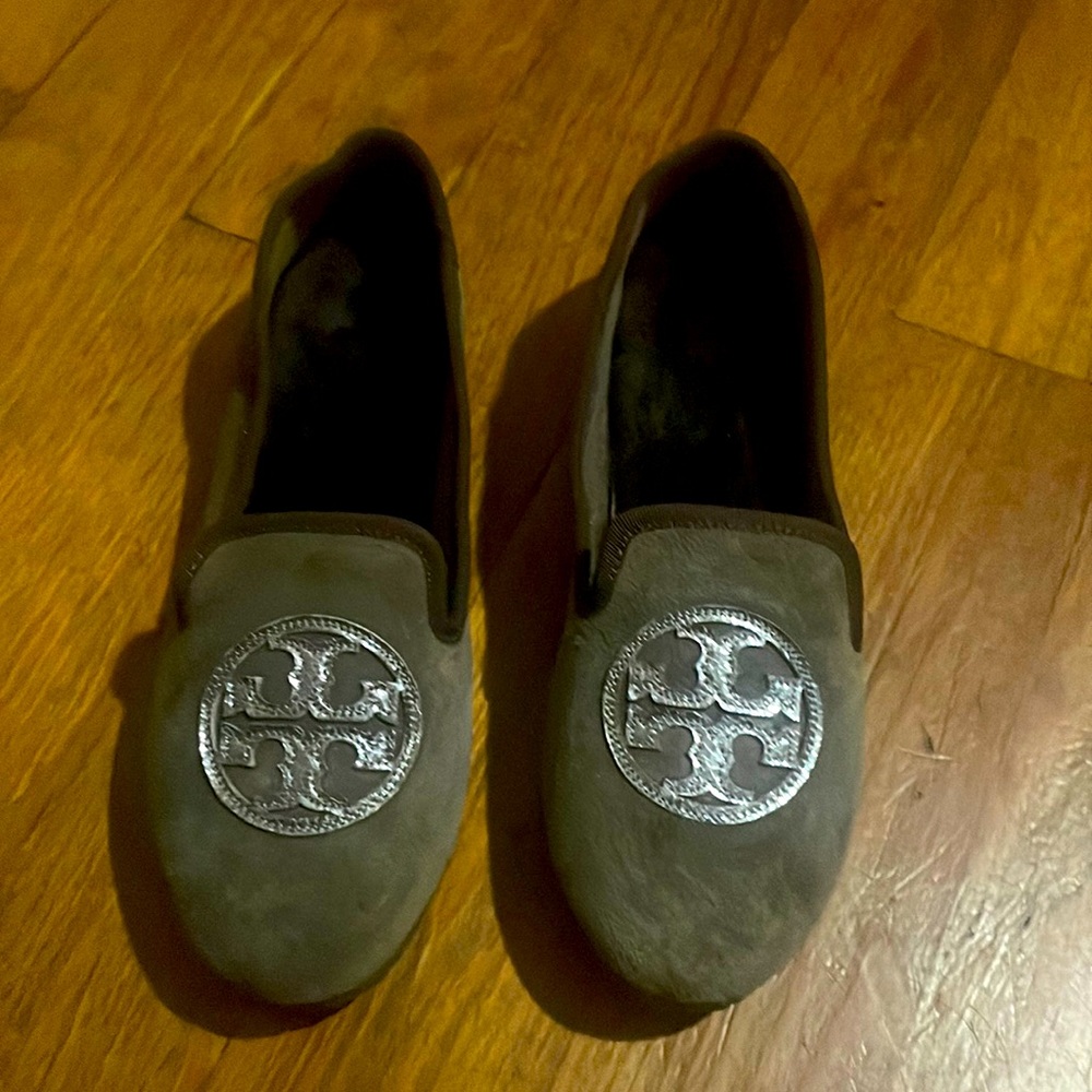 Tory Burch Billy Slippers - Pewter Split Suede/Mirror Craquellee